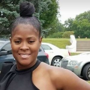 Meet your Posher, Lashonda